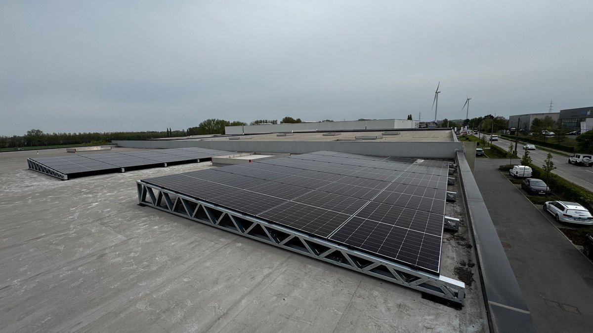 Zonnepanelen installatie door Mirage Energy