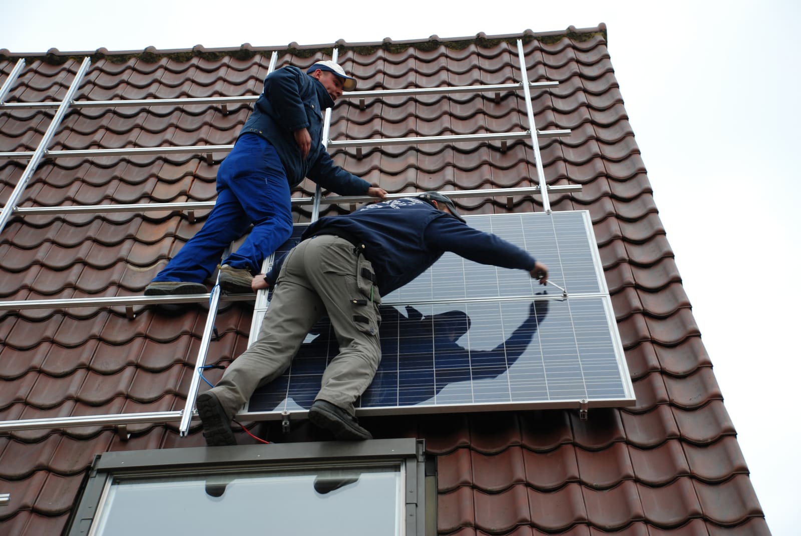 Zonnepanelen installatie door Mirage Energy